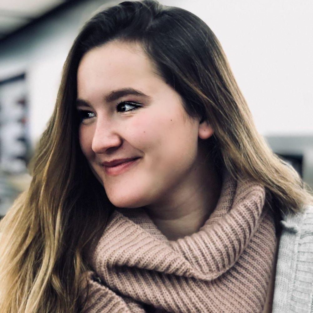 Meet your Posher, Hannah